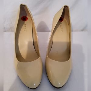 Ralph Lauren Taupe patent Leather pump size 10